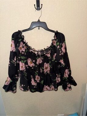 Women’s plus size Shein floral blouse
